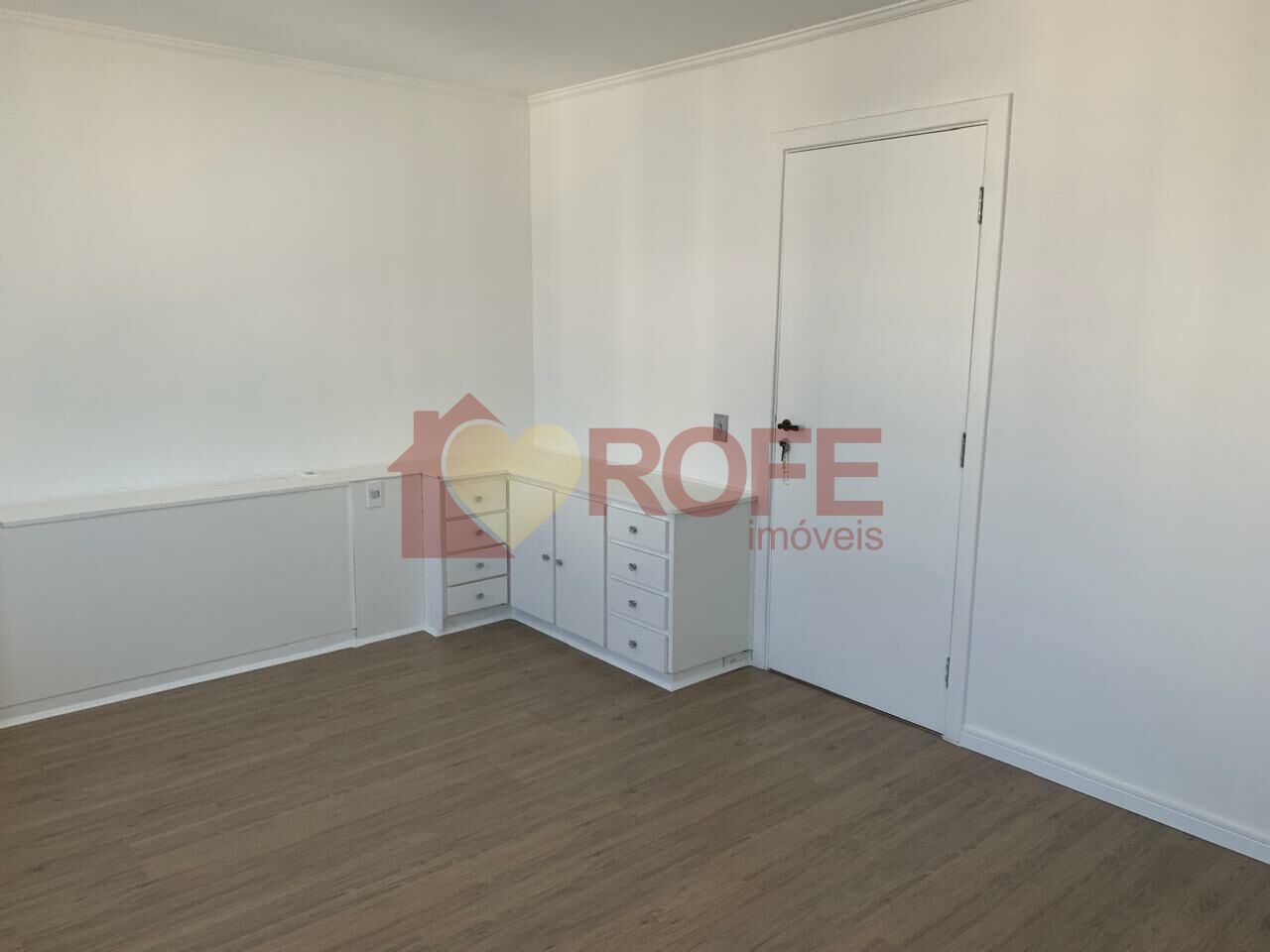 Foto 9 - RF47074