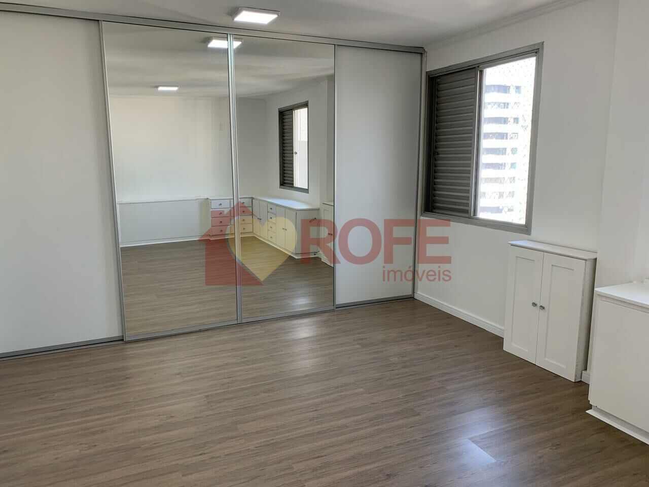 Foto 11 - RF47074