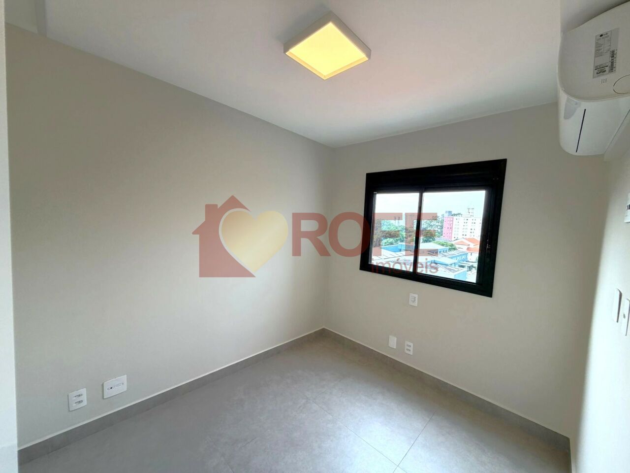 Foto 19 - RF47079