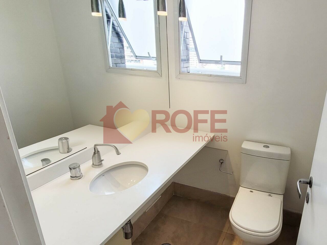 Foto 15 - RF47148