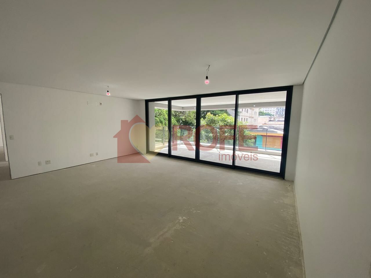 Foto 2 - RF47157