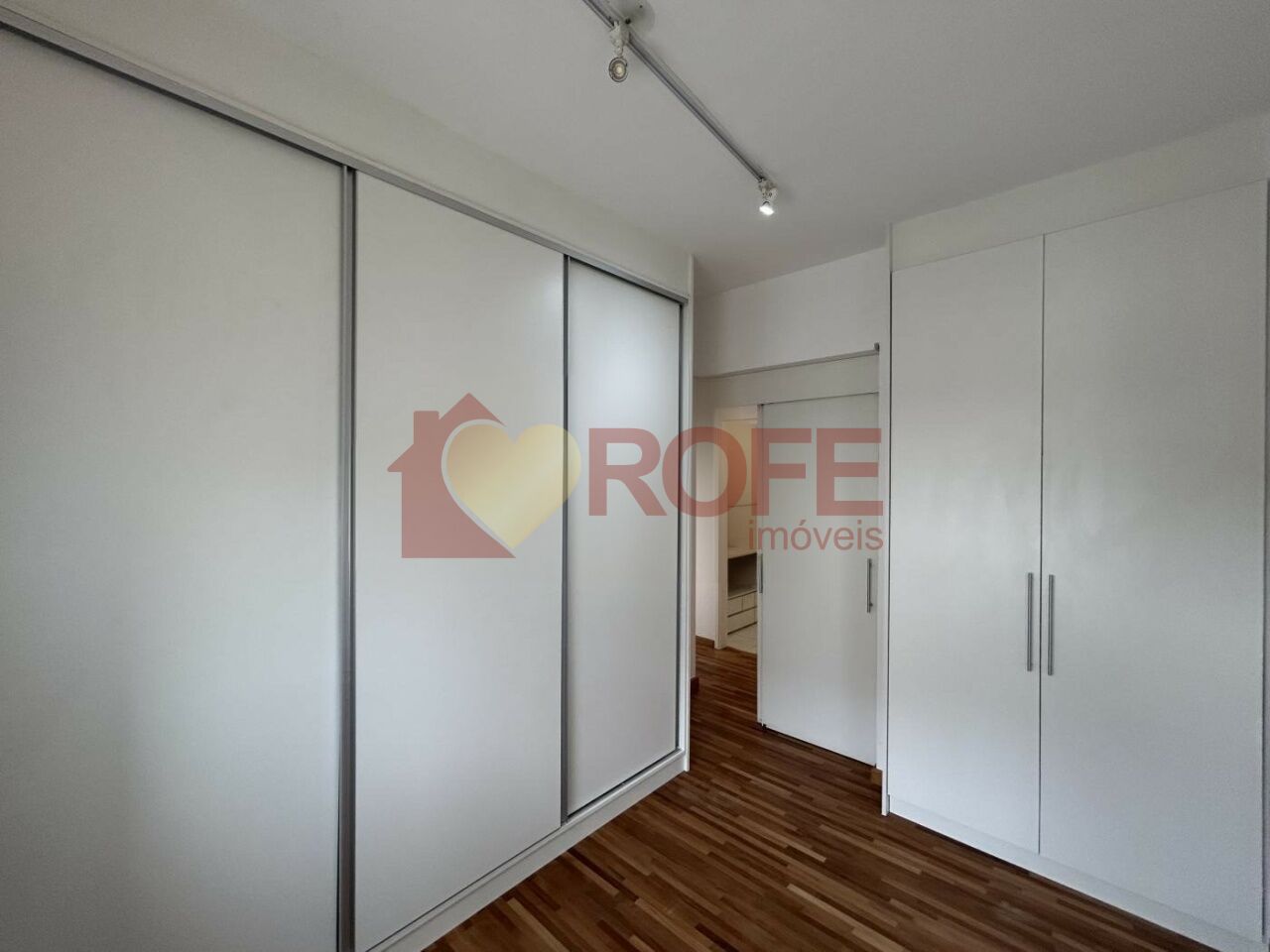 Foto 21 - RF47174