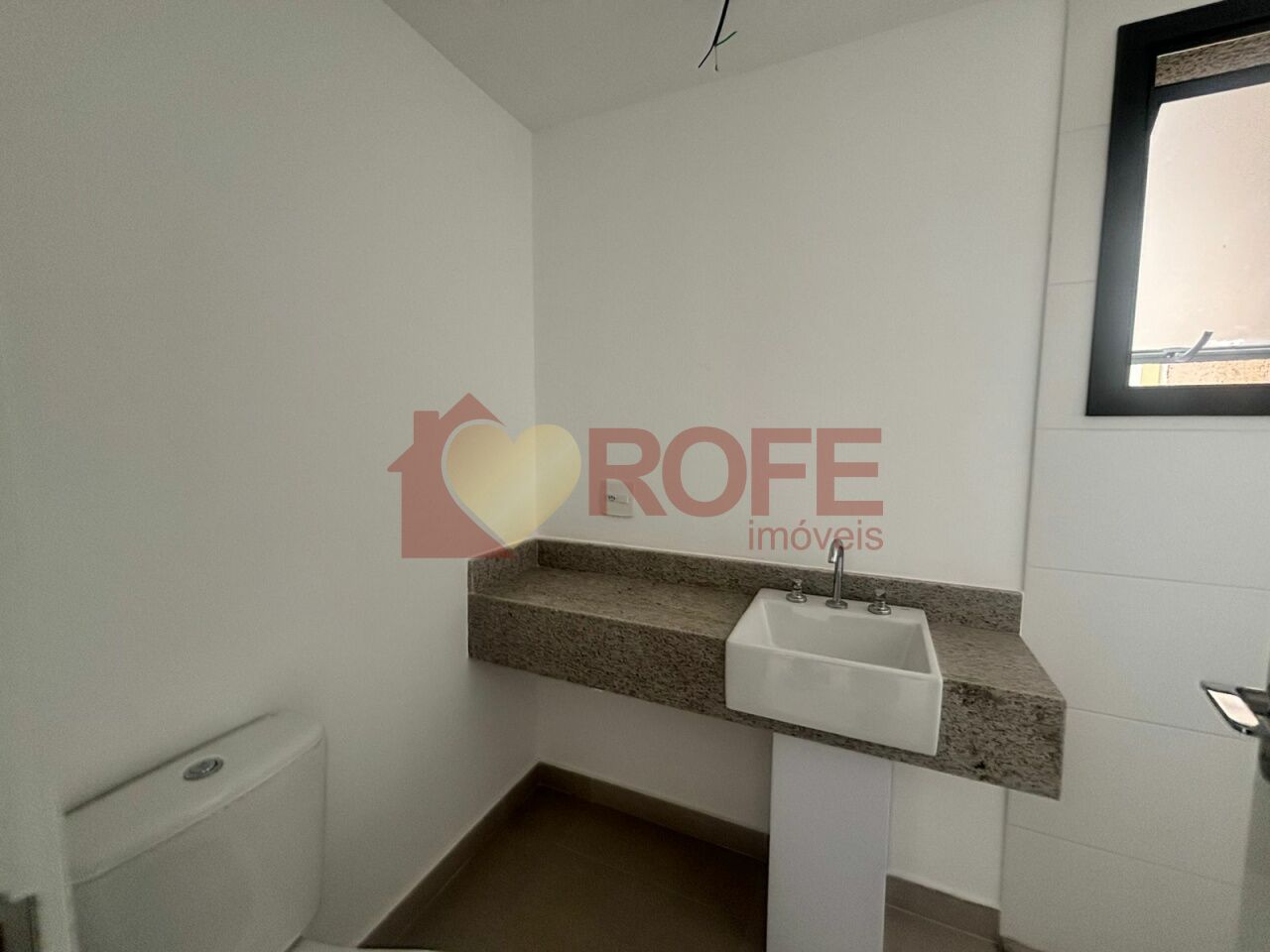 Foto 8 - RF47183