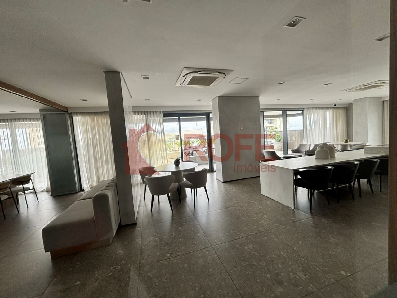 Foto 16 - RF47183