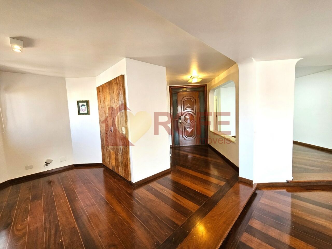 Foto 4 - RF47207