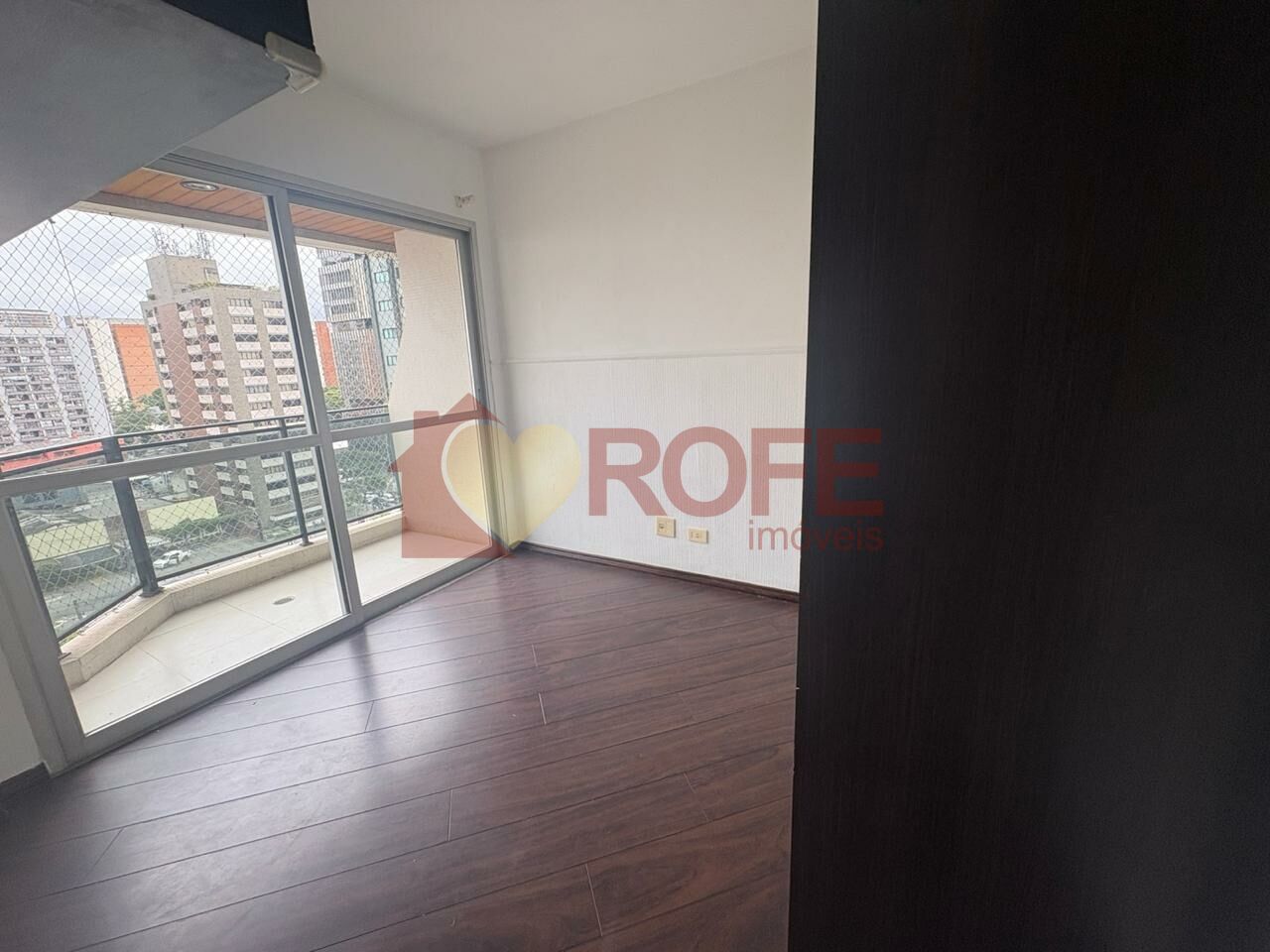 Foto 3 - RF47217