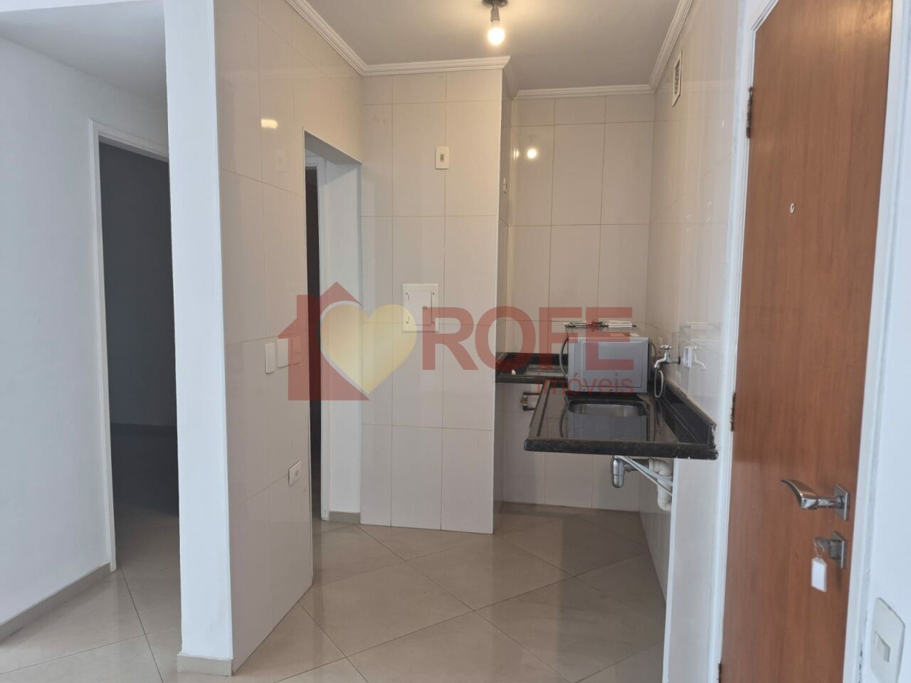Foto 3 - RF47233