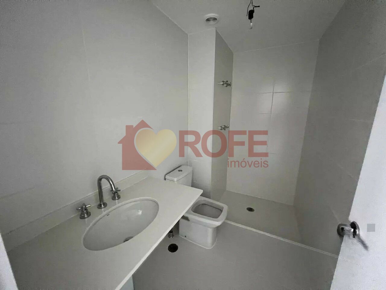 Foto 14 - RF47239