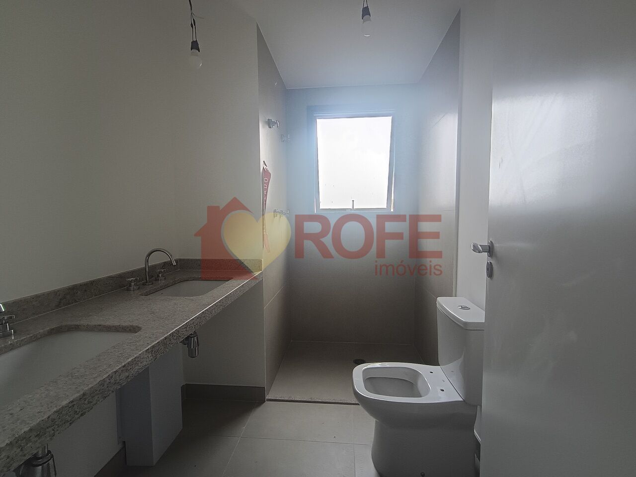 Foto 14 - RF47253