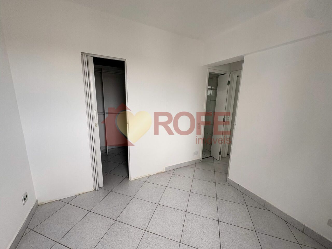 Foto 11 - RF47269