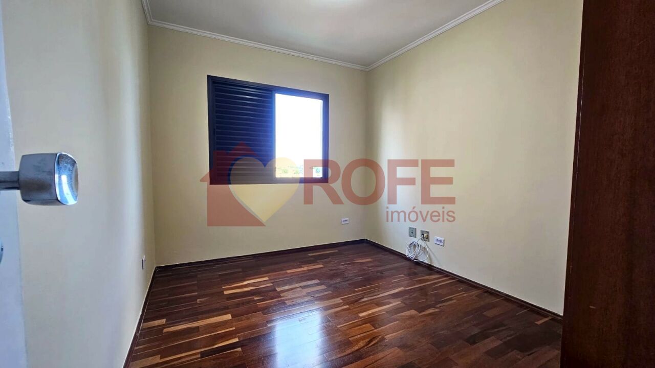 Foto 15 - RF47273