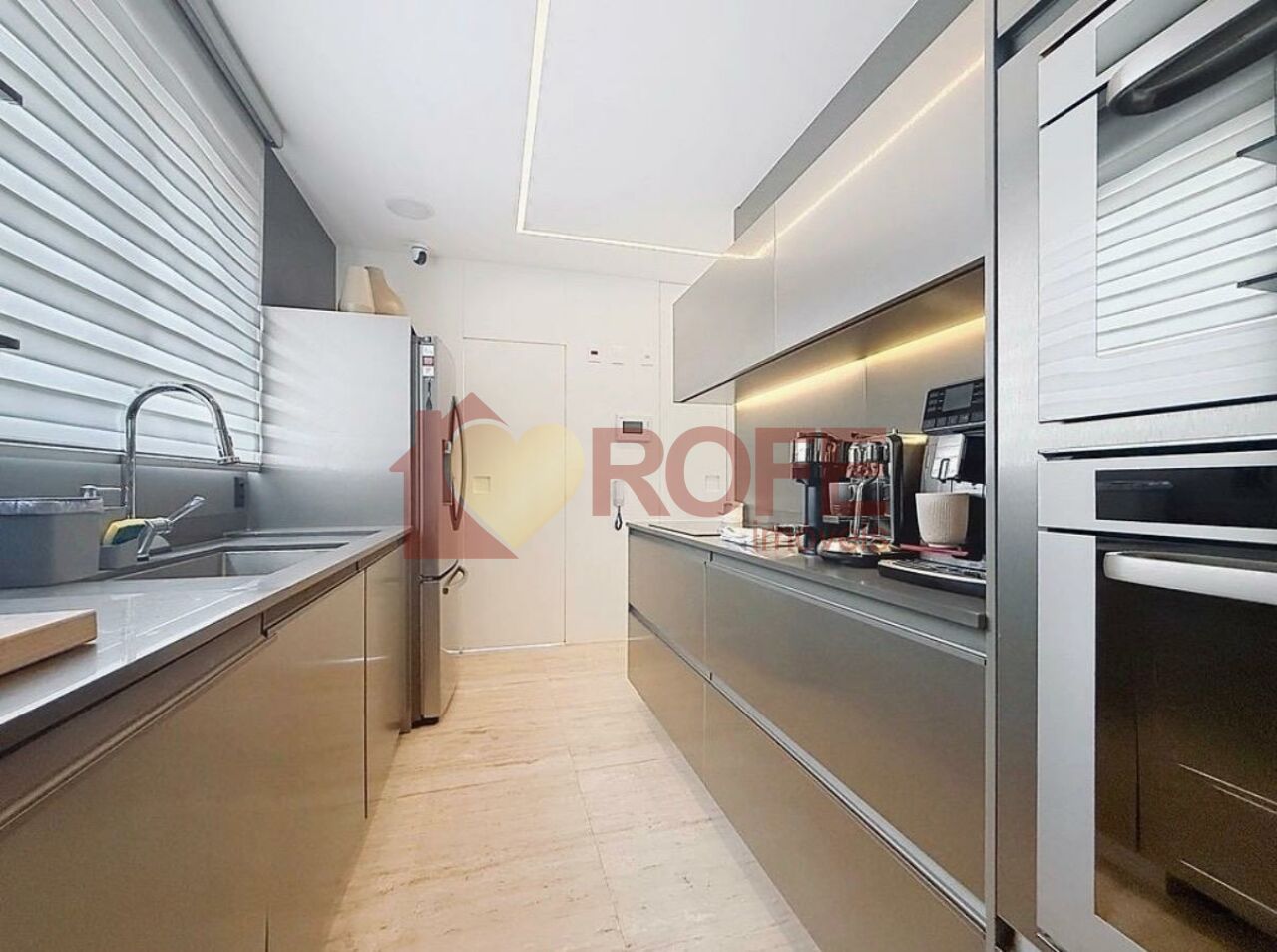 Foto 6 - RF47300