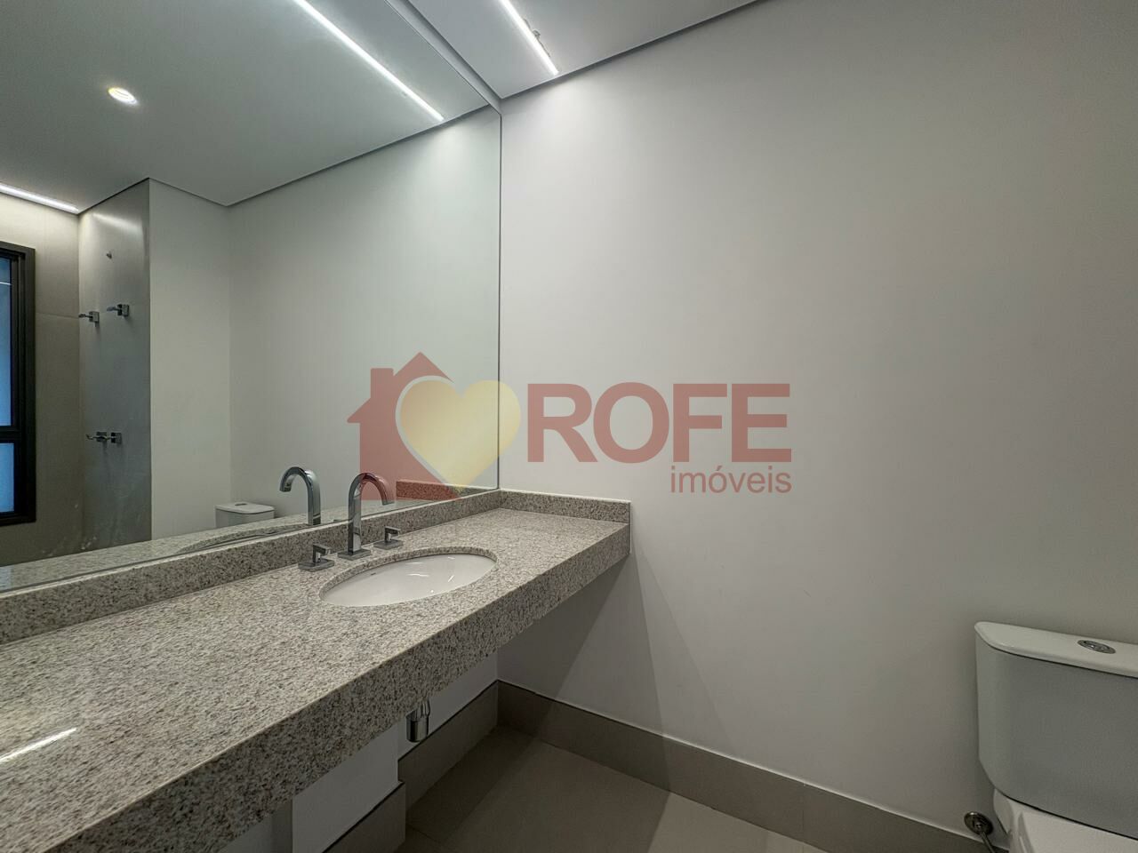 Foto 13 - RF47406