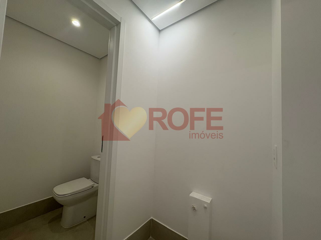 Foto 25 - RF47406