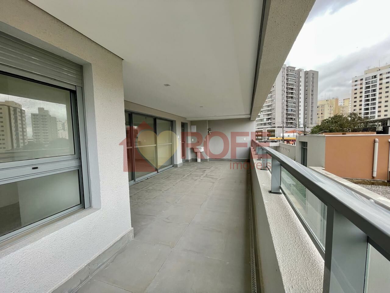 Foto 2 - RF47444