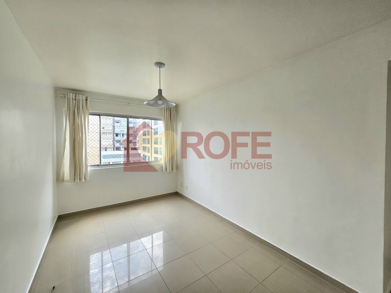 Foto 4 - RF47469