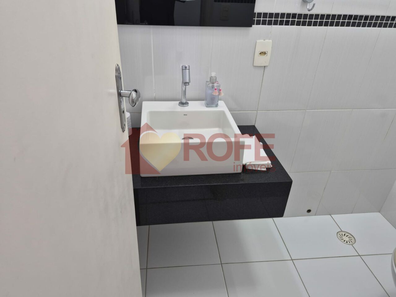 Foto 16 - RF47470