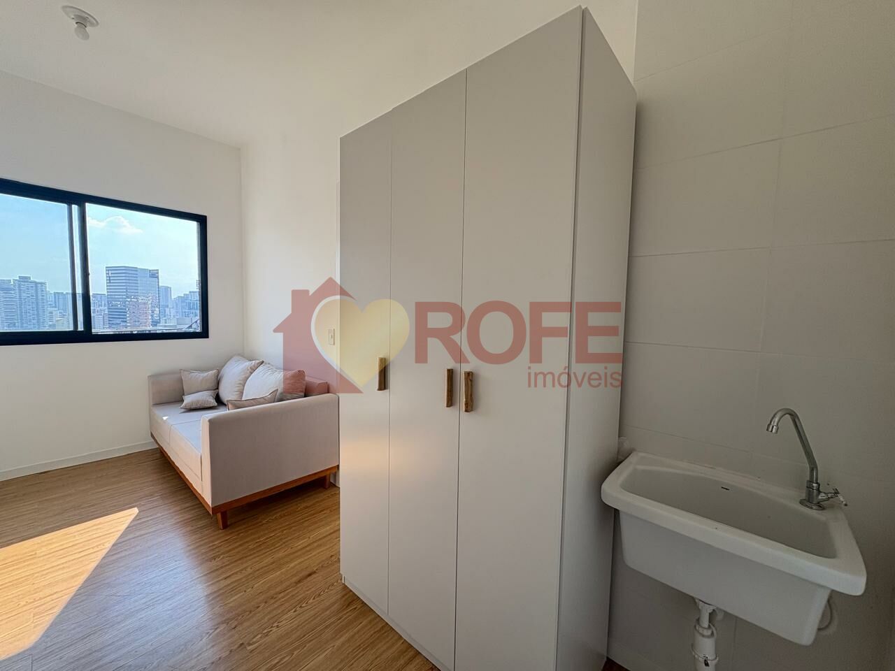 Foto 4 - RF47471