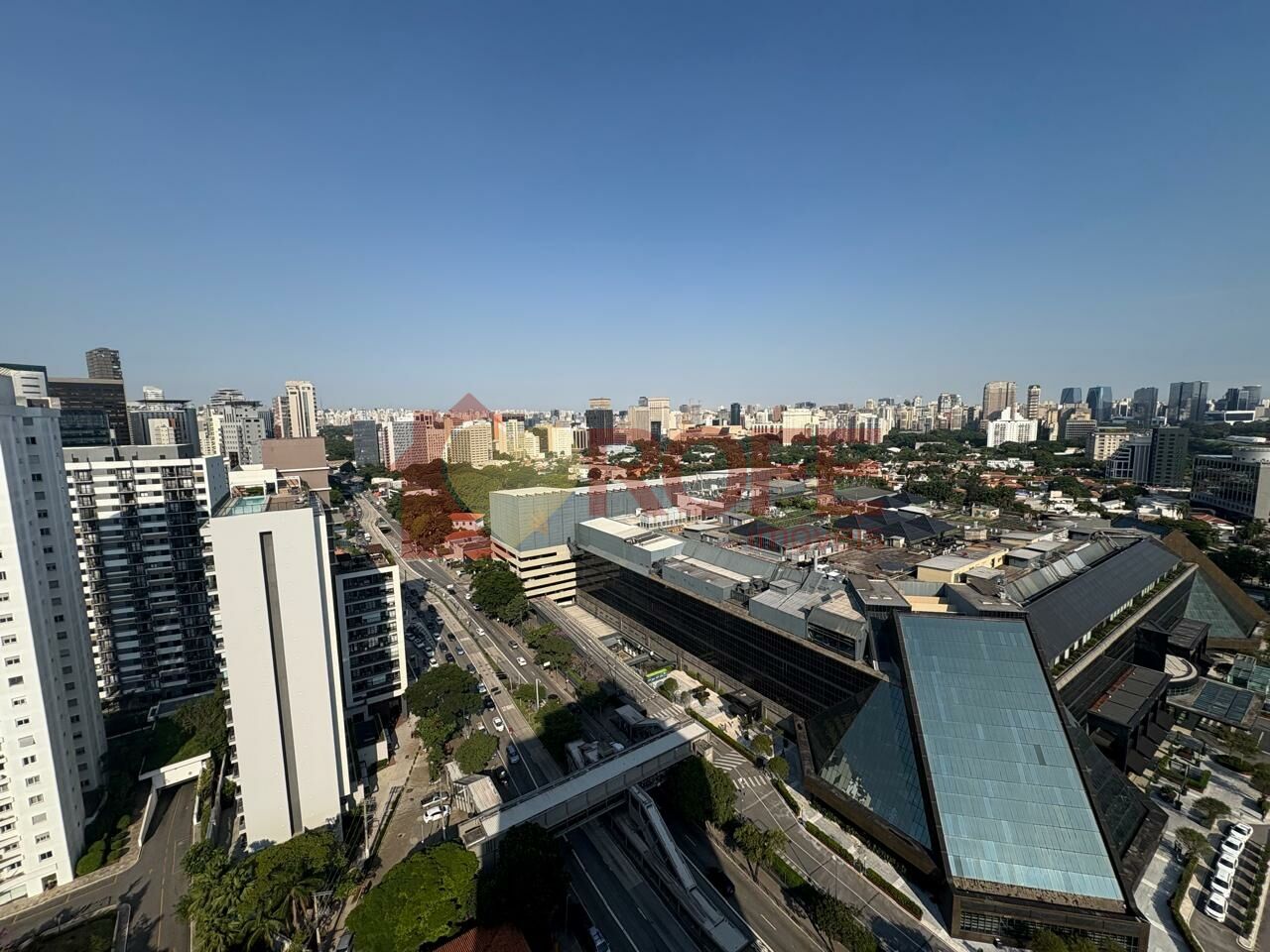 Foto 14 - RF47471