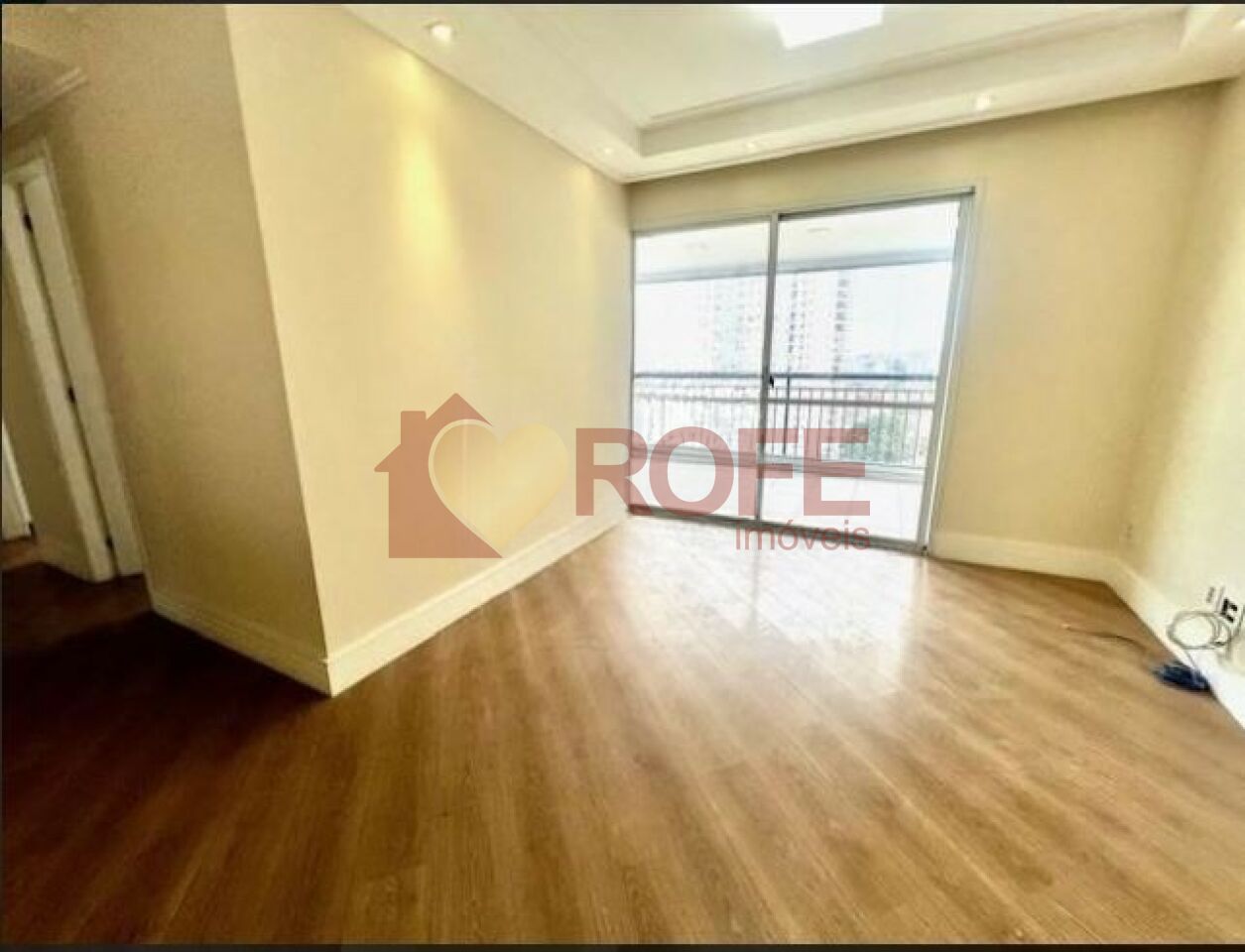 Foto 3 - RF47494