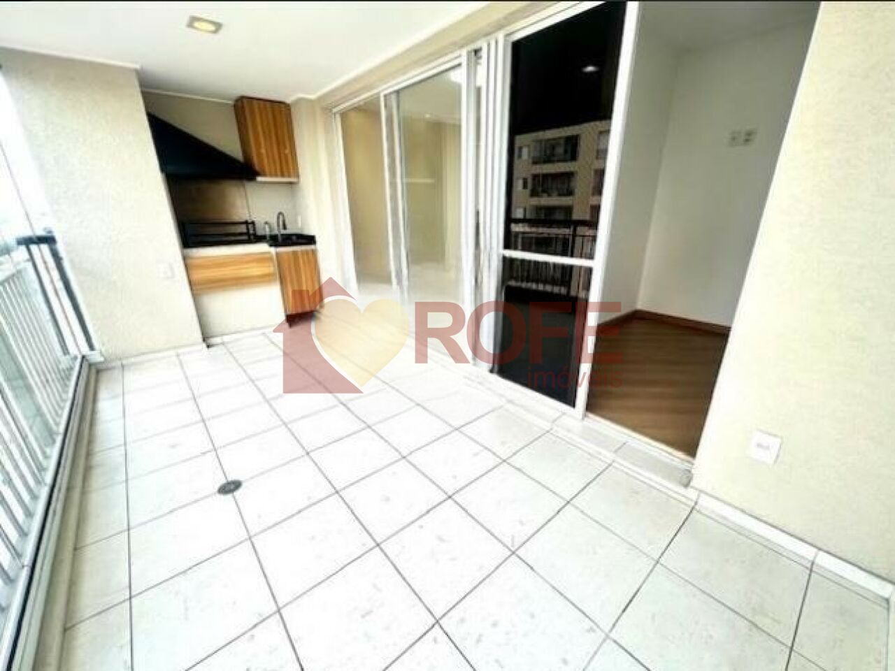 Foto 7 - RF47494