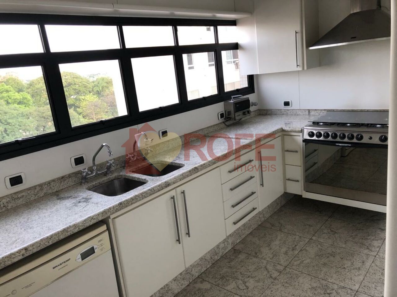 Foto 5 - RF47506