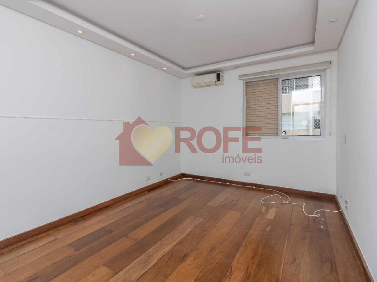 Foto 12 - RF47526