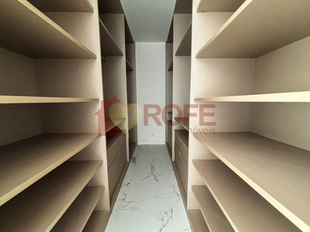 Foto 11 - RF47592