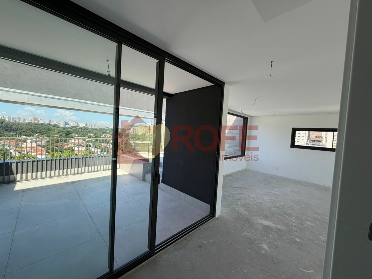 Foto 5 - RF47608