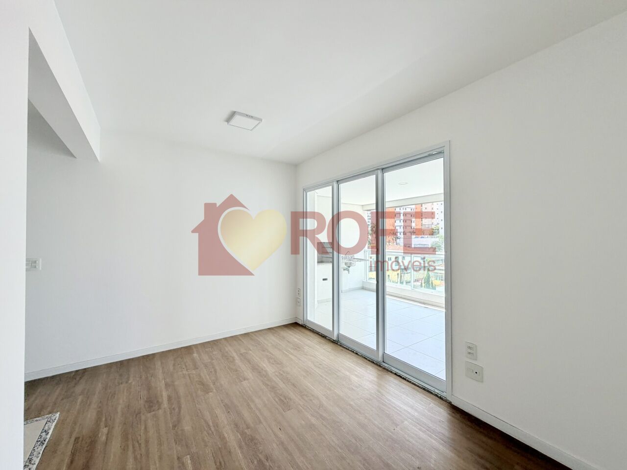 Foto 3 - RF47625