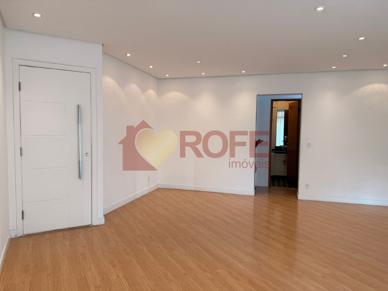 Foto 4 - RF47642