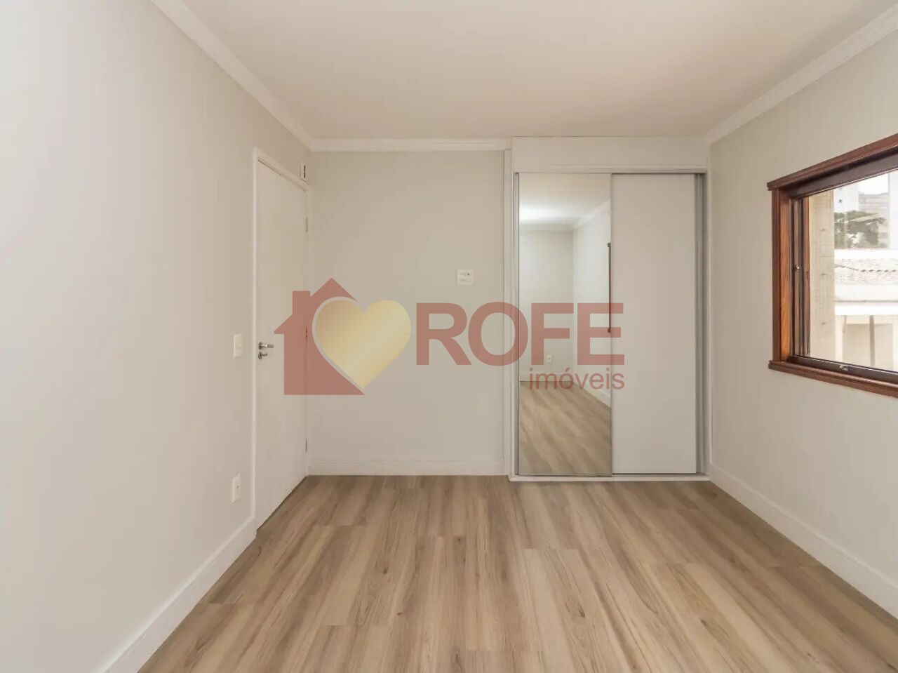 Foto 13 - RF47666