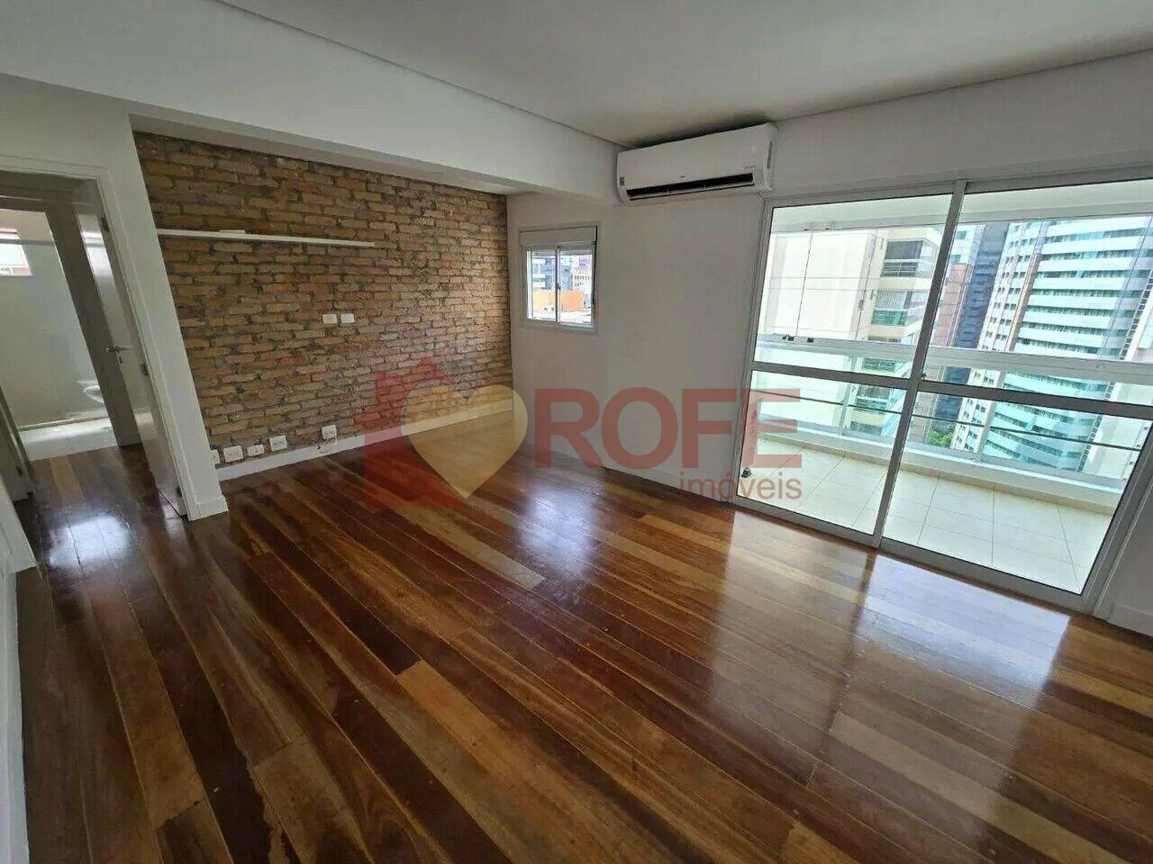 Foto 2 - RF47677