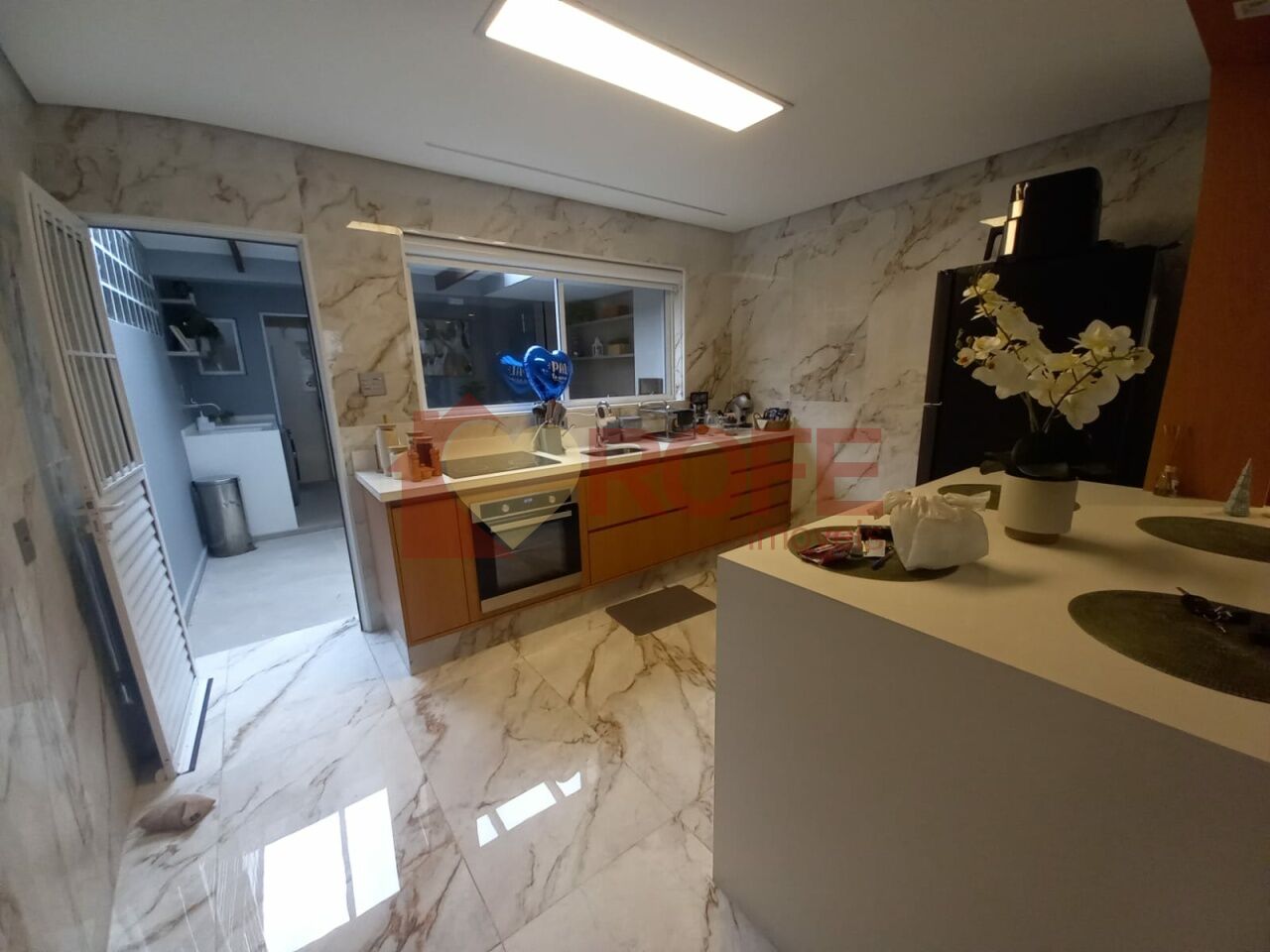 Foto 6 - RF47893