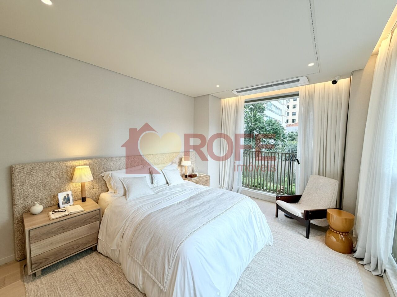 Foto 14 - RF47900