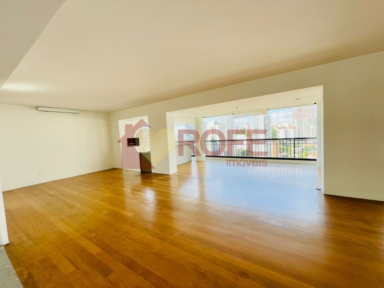 Foto 7 - RF47922