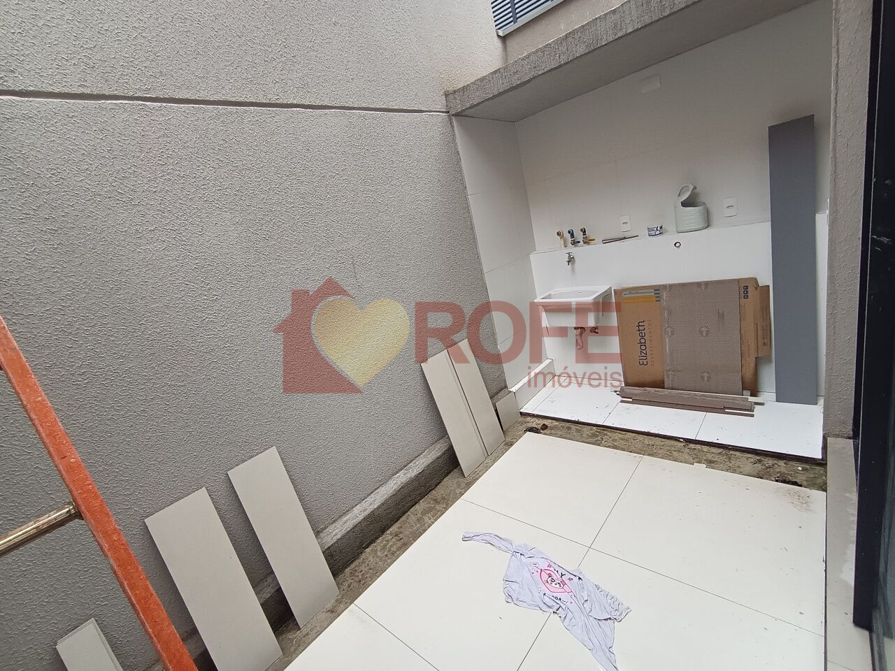 Foto 4 - RF47937