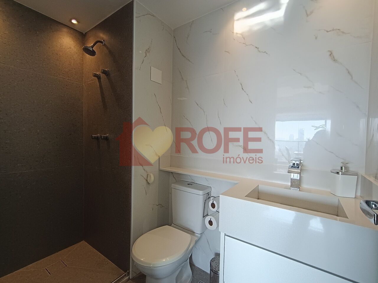 Foto 12 - RF47941