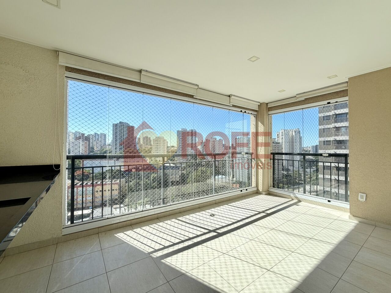 Foto 8 - RF47943