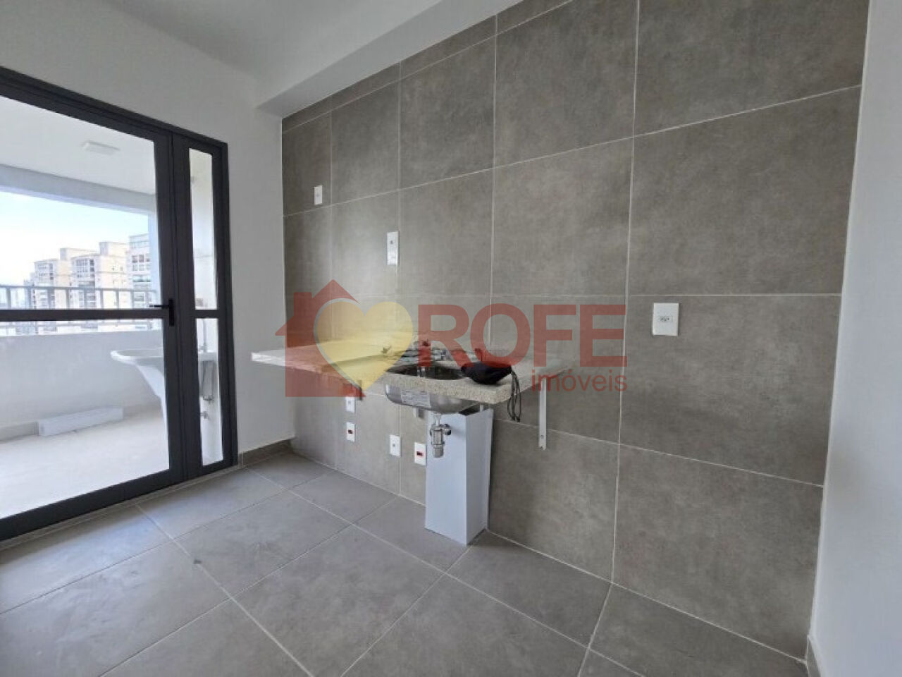 Foto 6 - RF47964