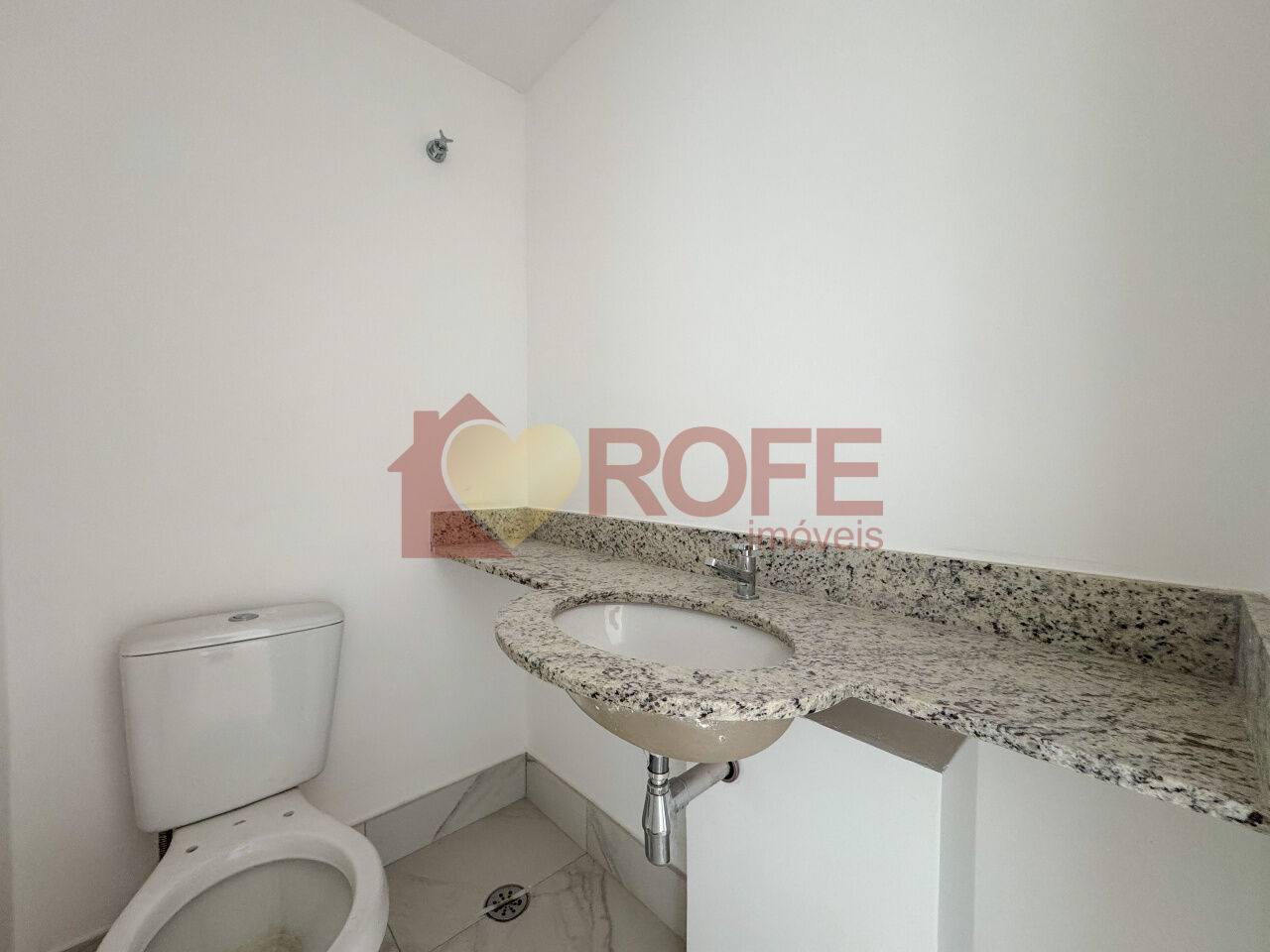 Foto 10 - RF47995