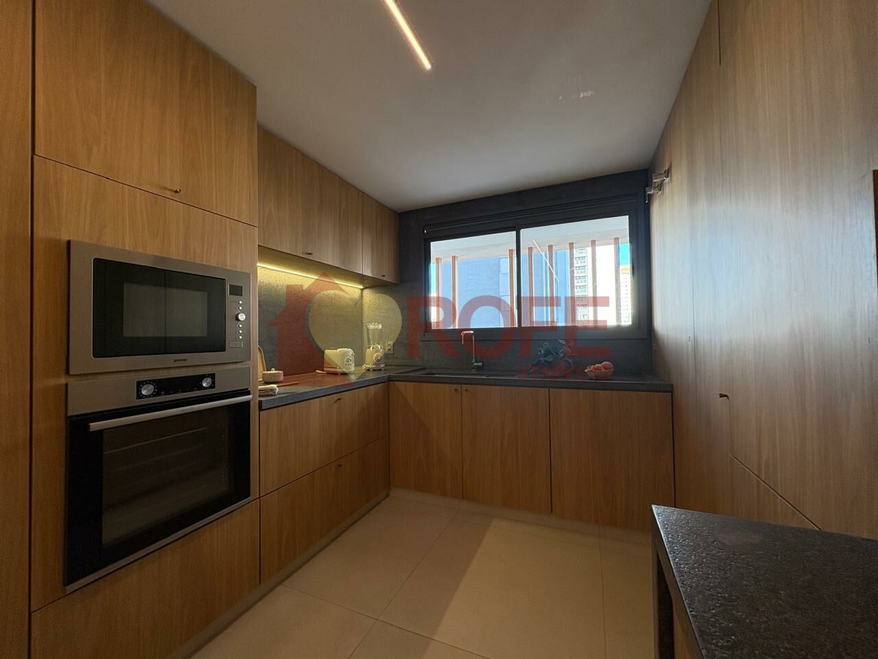 Foto 6 - RF48004