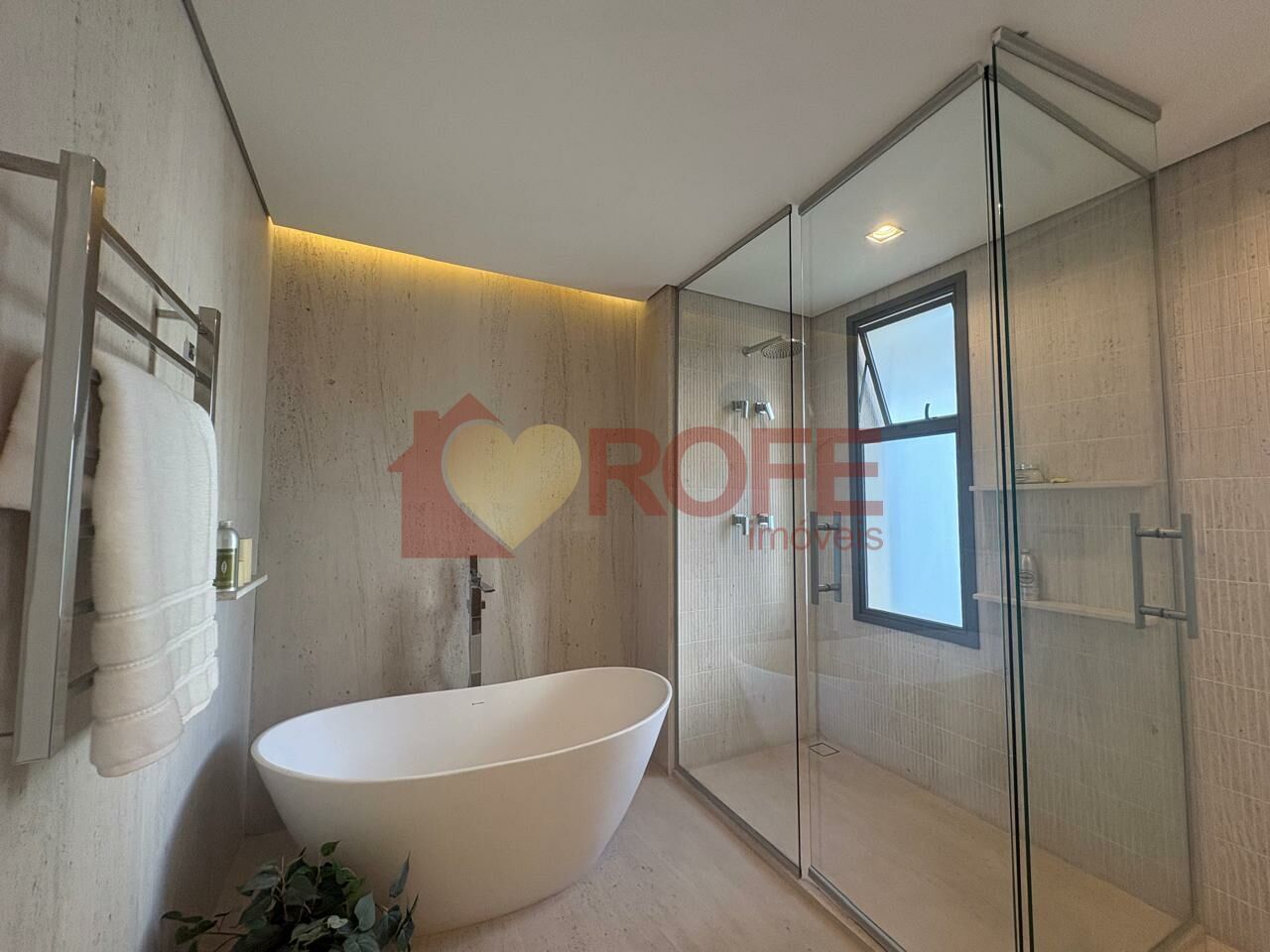 Foto 21 - RF48004