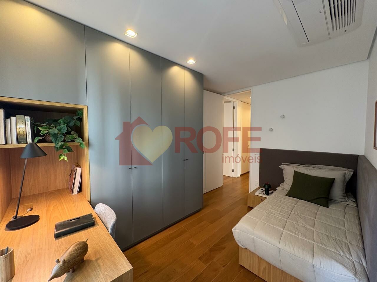 Foto 12 - RF48004