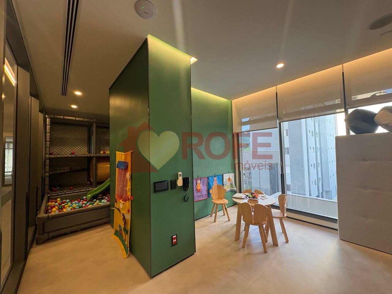 Foto 36 - RF48004