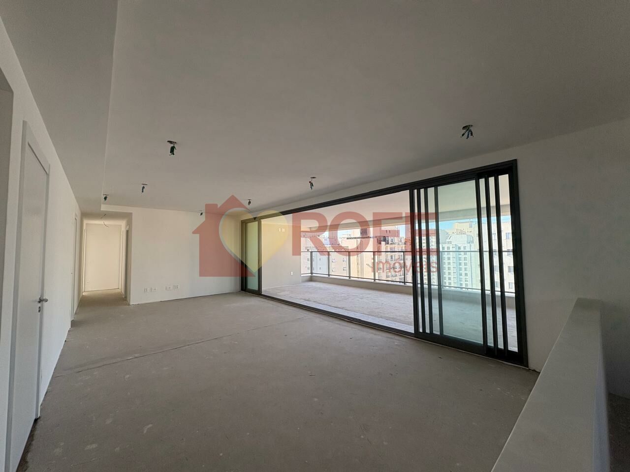 Foto 3 - RF48006