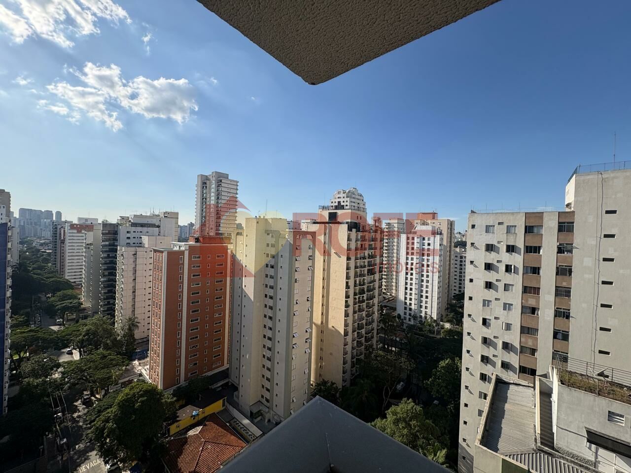 Foto 5 - RF48006