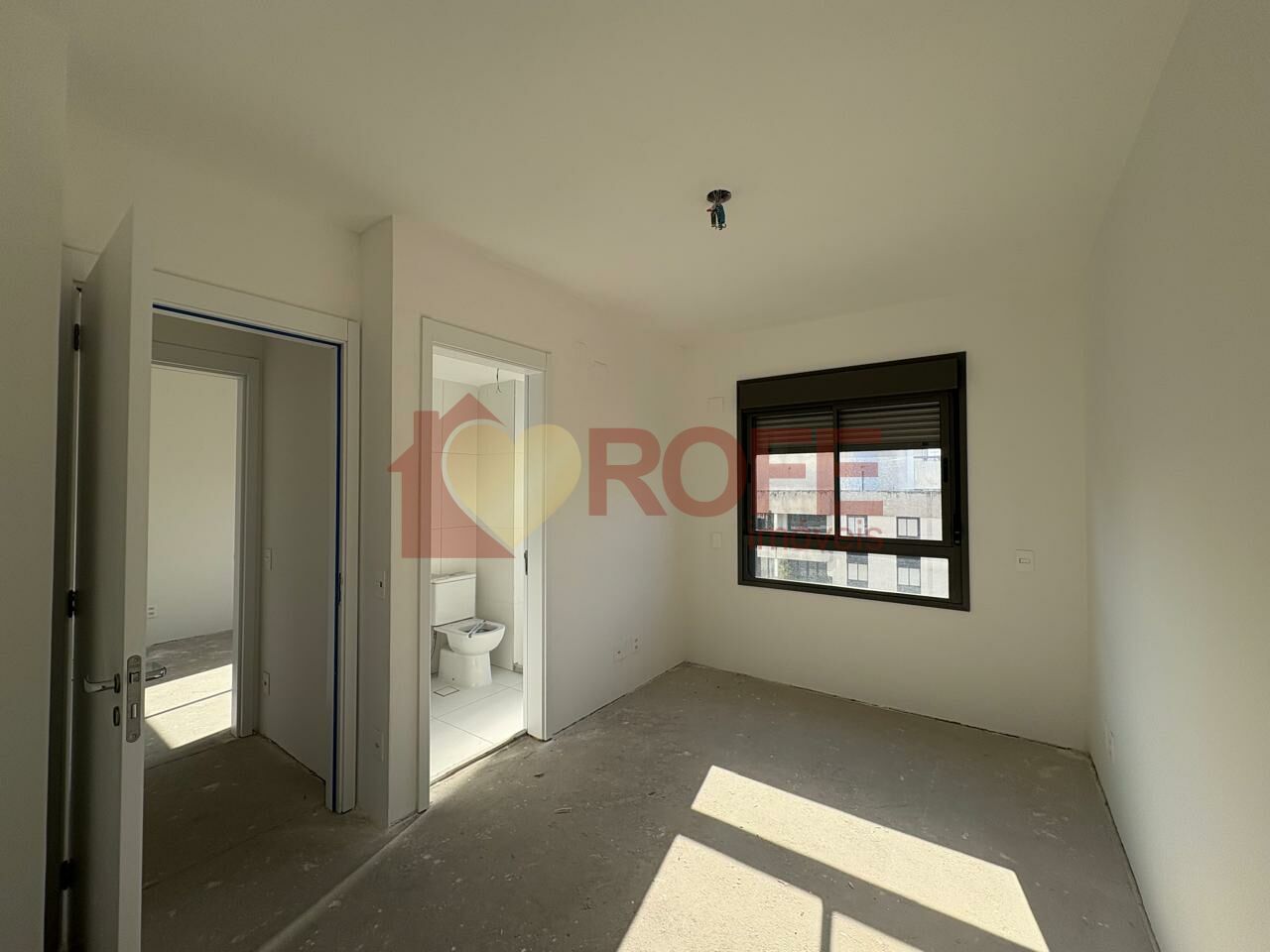 Foto 16 - RF48006