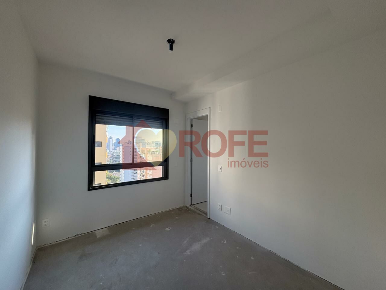 Foto 10 - RF48014
