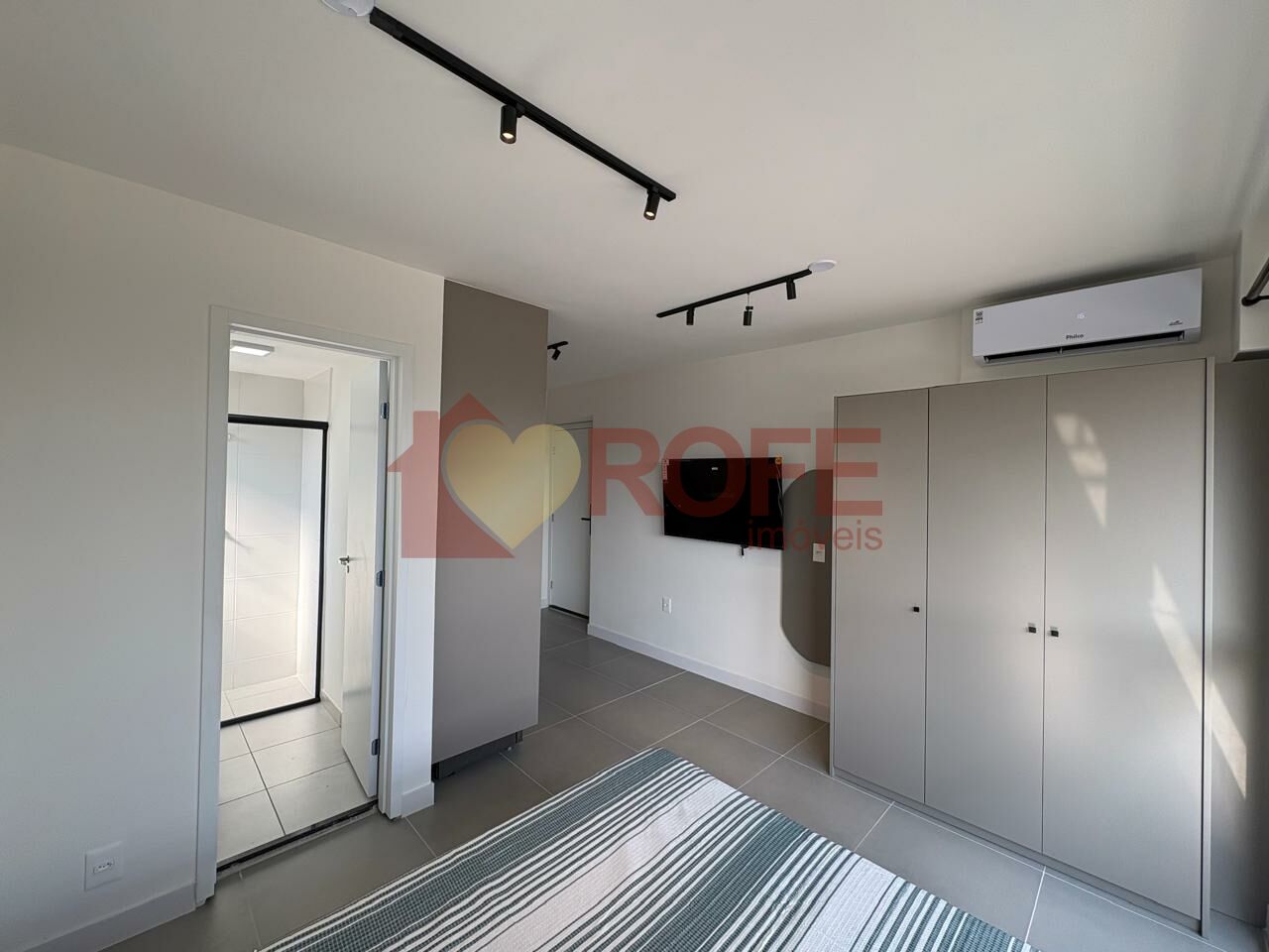 Foto 5 - RF48024